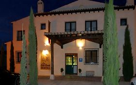 Hotel y apartamentos La Casa Rural
